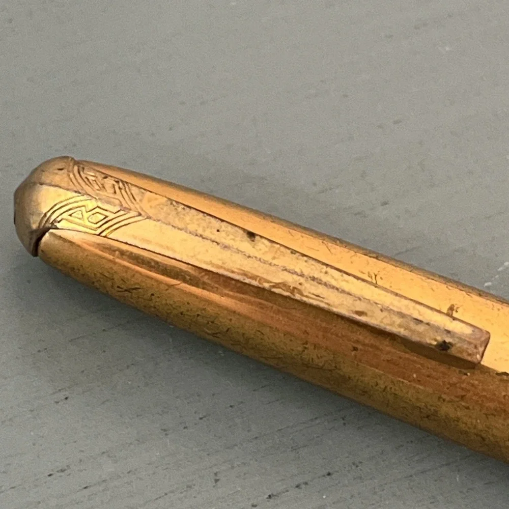 Vintage Bob Blythe B-B Rol Rite Black Gold Tone Ballpoint Pen